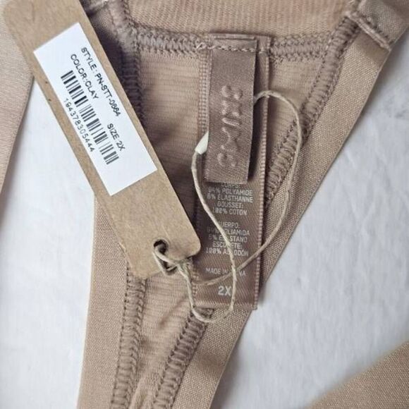 SKIMS STRING PANTY NWT - Picture 4 of 9
